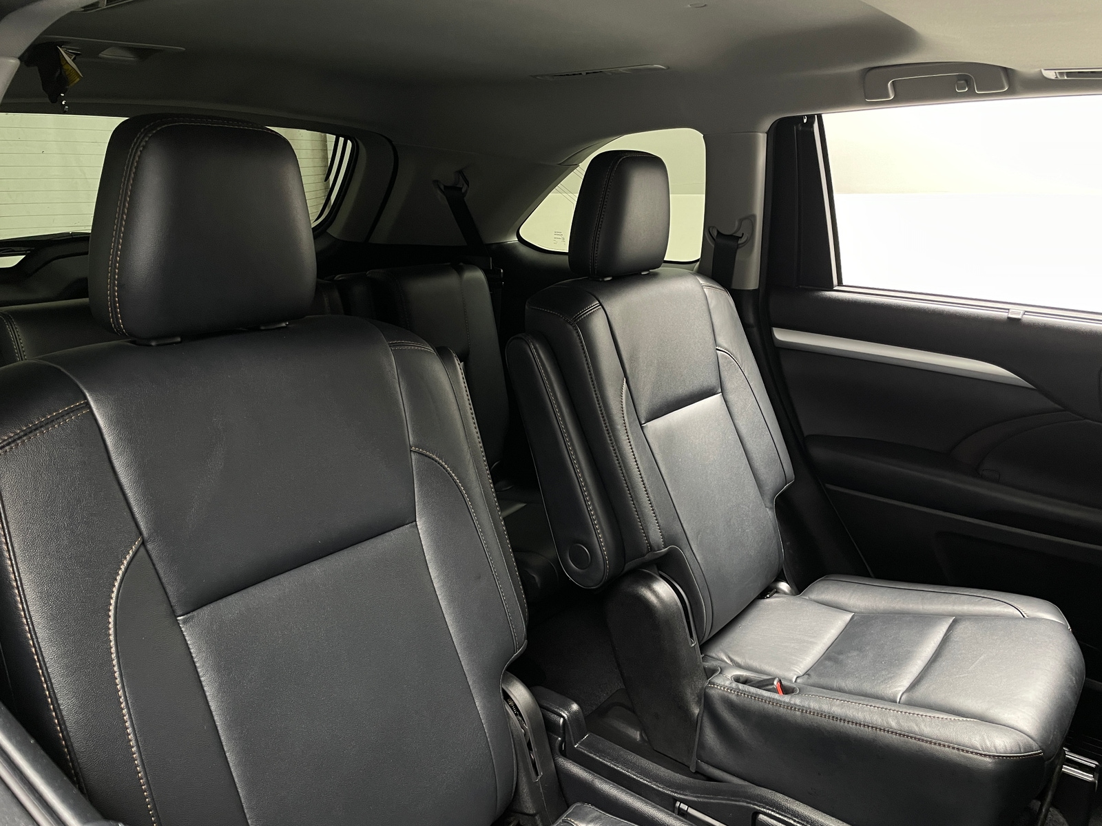 Thumbnail: 2018 Toyota Highlander - 6