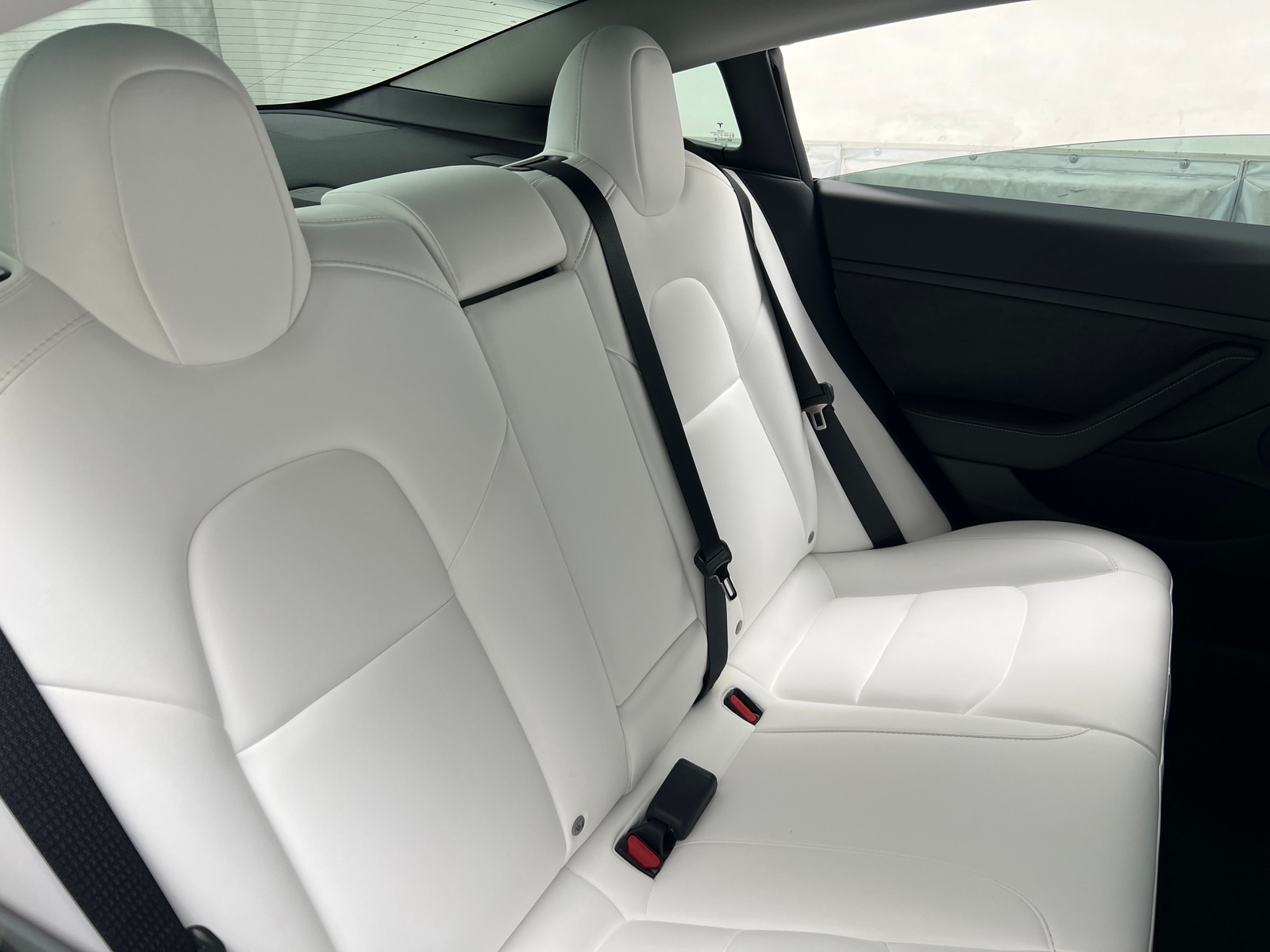 Thumbnail: 2022 Tesla Model 3 - 5
