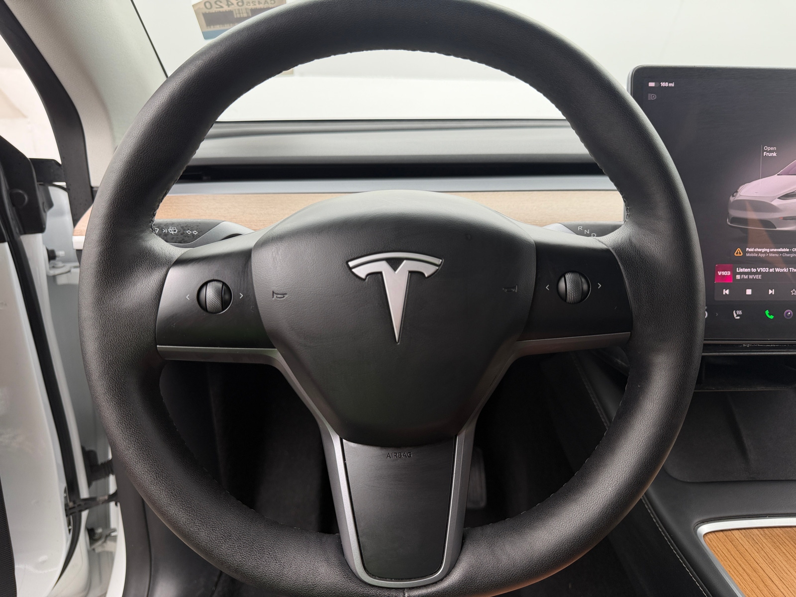 Thumbnail: 2023 Tesla Model Y - 4