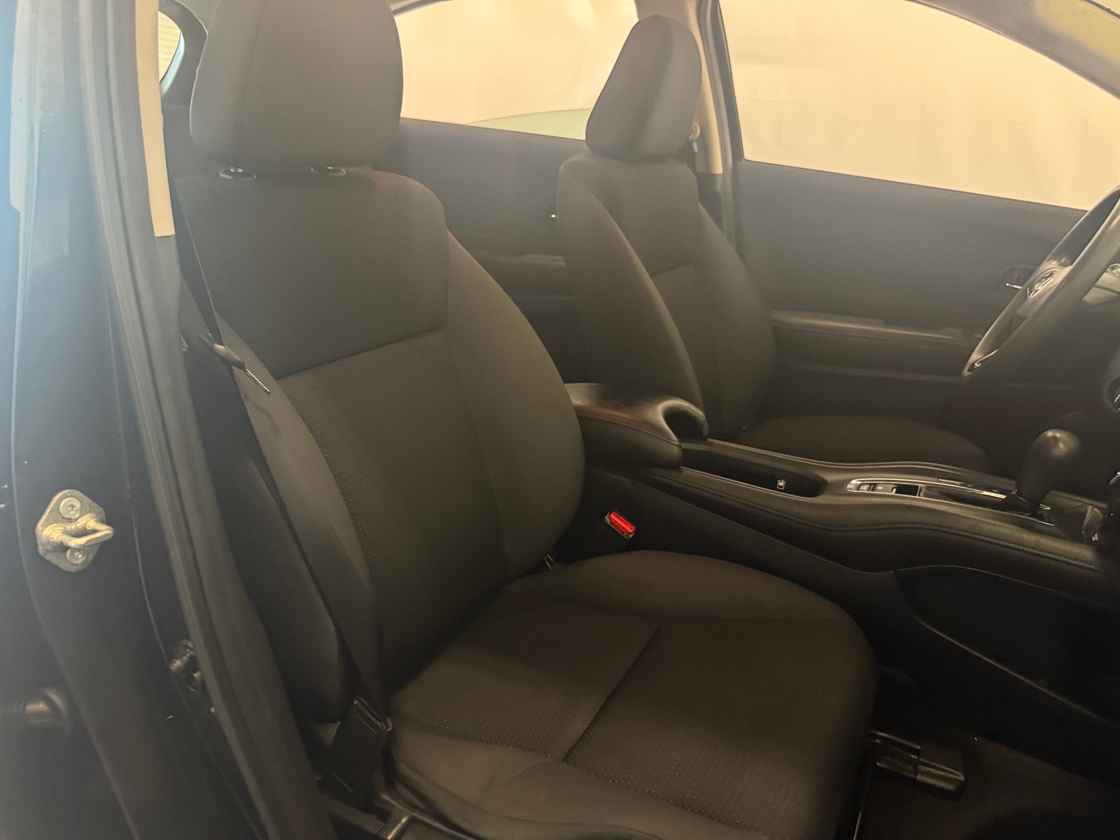Thumbnail: 2020 Honda HR-V - 2