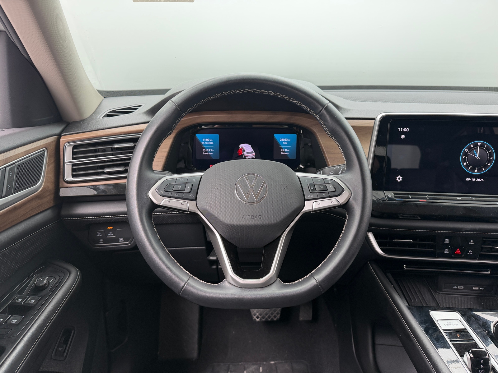 Thumbnail: 2025 Volkswagen Atlas - 5