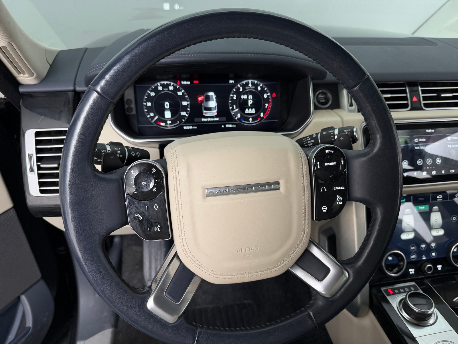 Thumbnail: 2019 Land Rover Range Rover - 4
