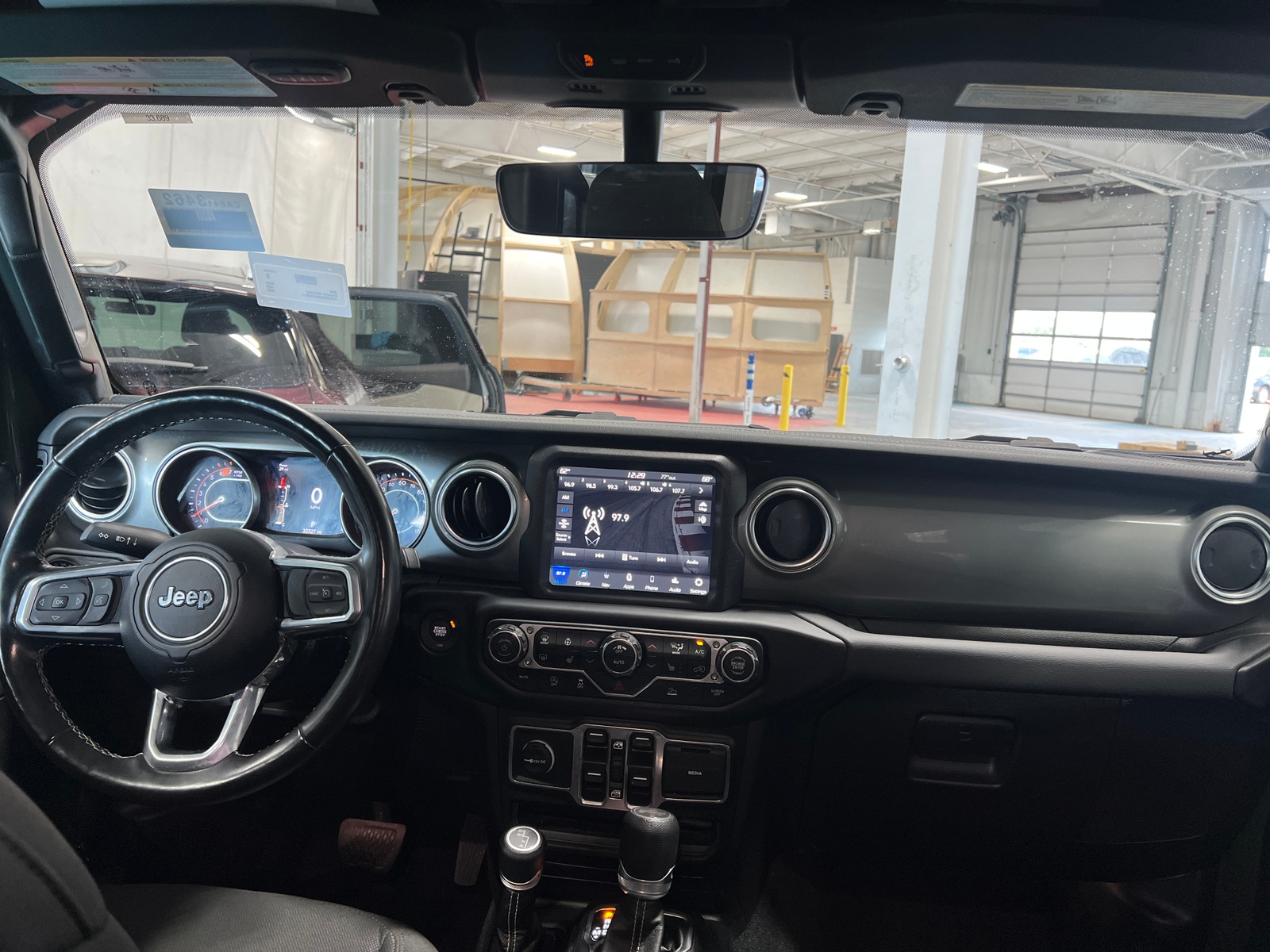 Thumbnail: 2022 Jeep Wrangler - 3