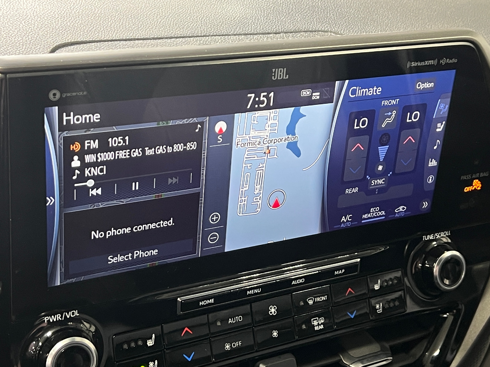 Thumbnail: 2021 Toyota Highlander - 3