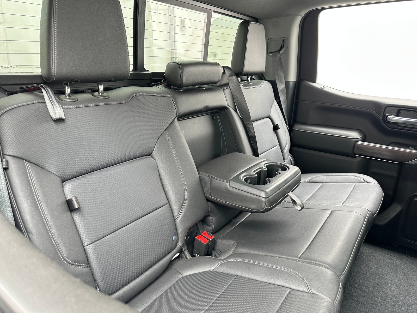 Thumbnail: 2021 Chevrolet Silverado 1500 - 5
