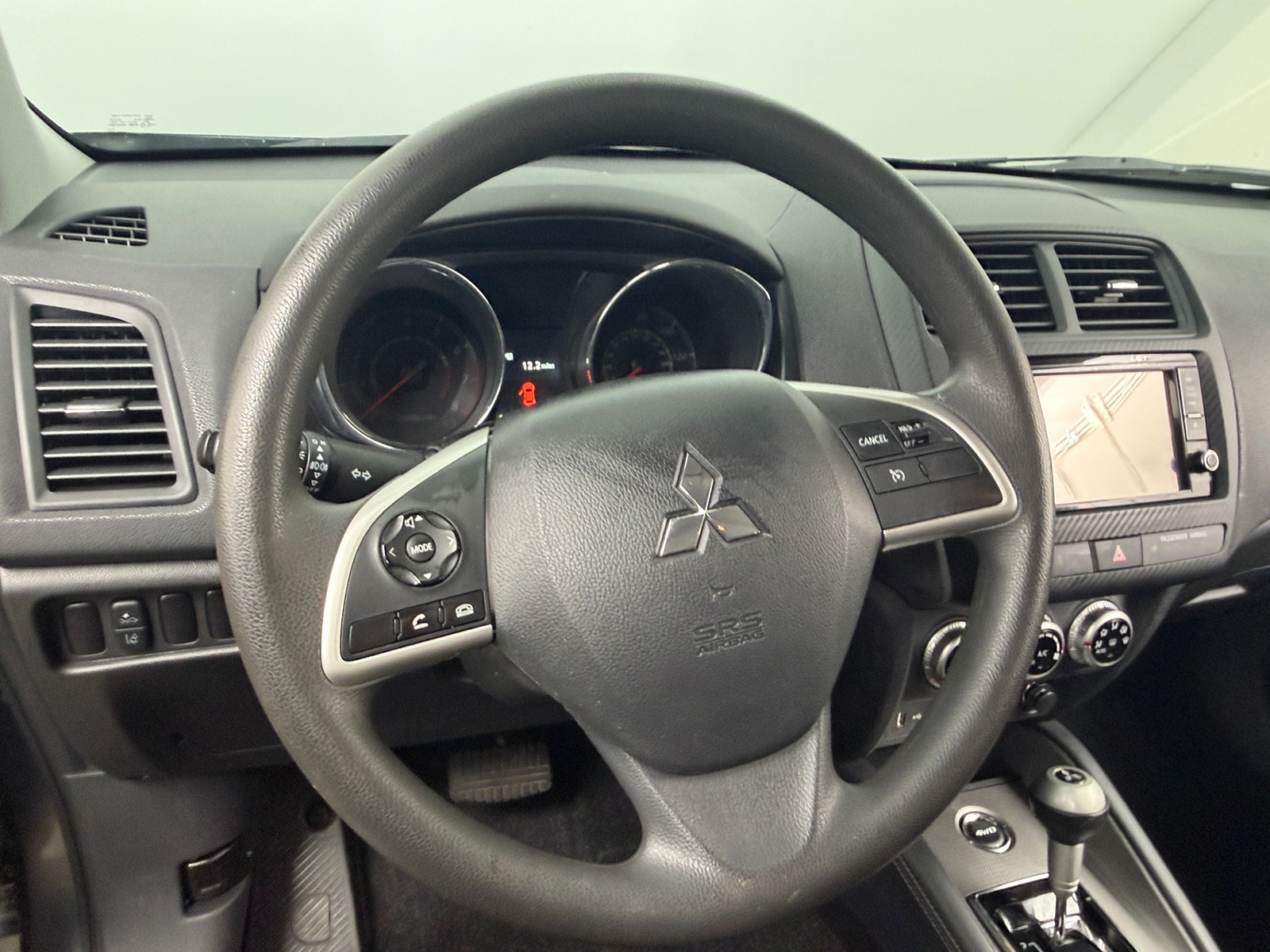 Thumbnail: 2023 Mitsubishi Outlander Sport - 5