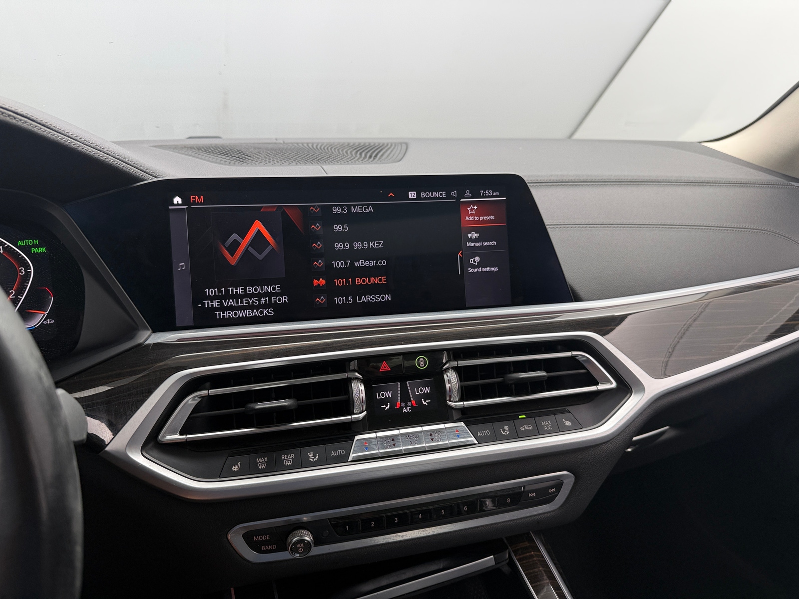 Thumbnail: 2019 BMW X7 - 3