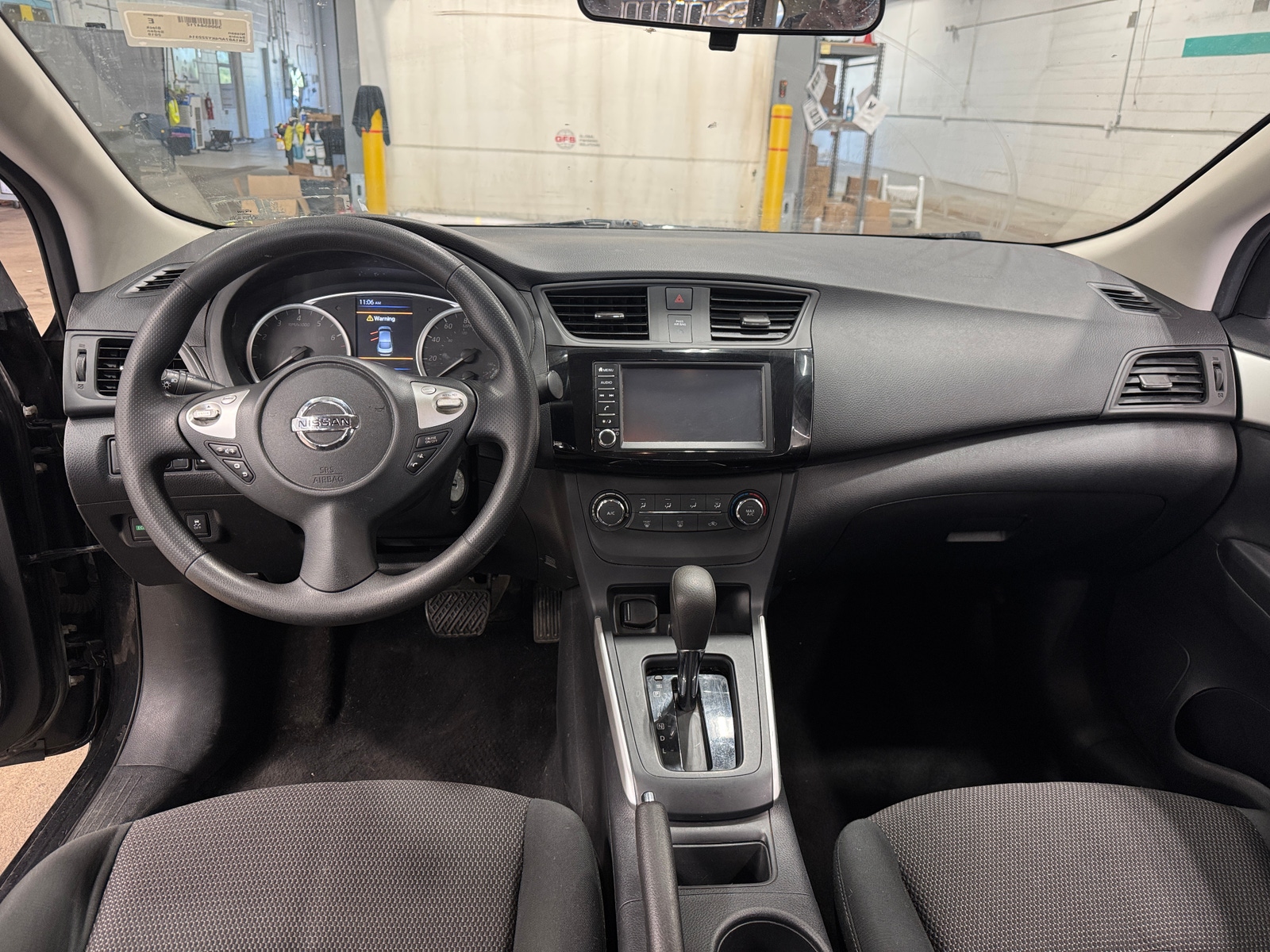 Thumbnail: 2019 Nissan Sentra - 3