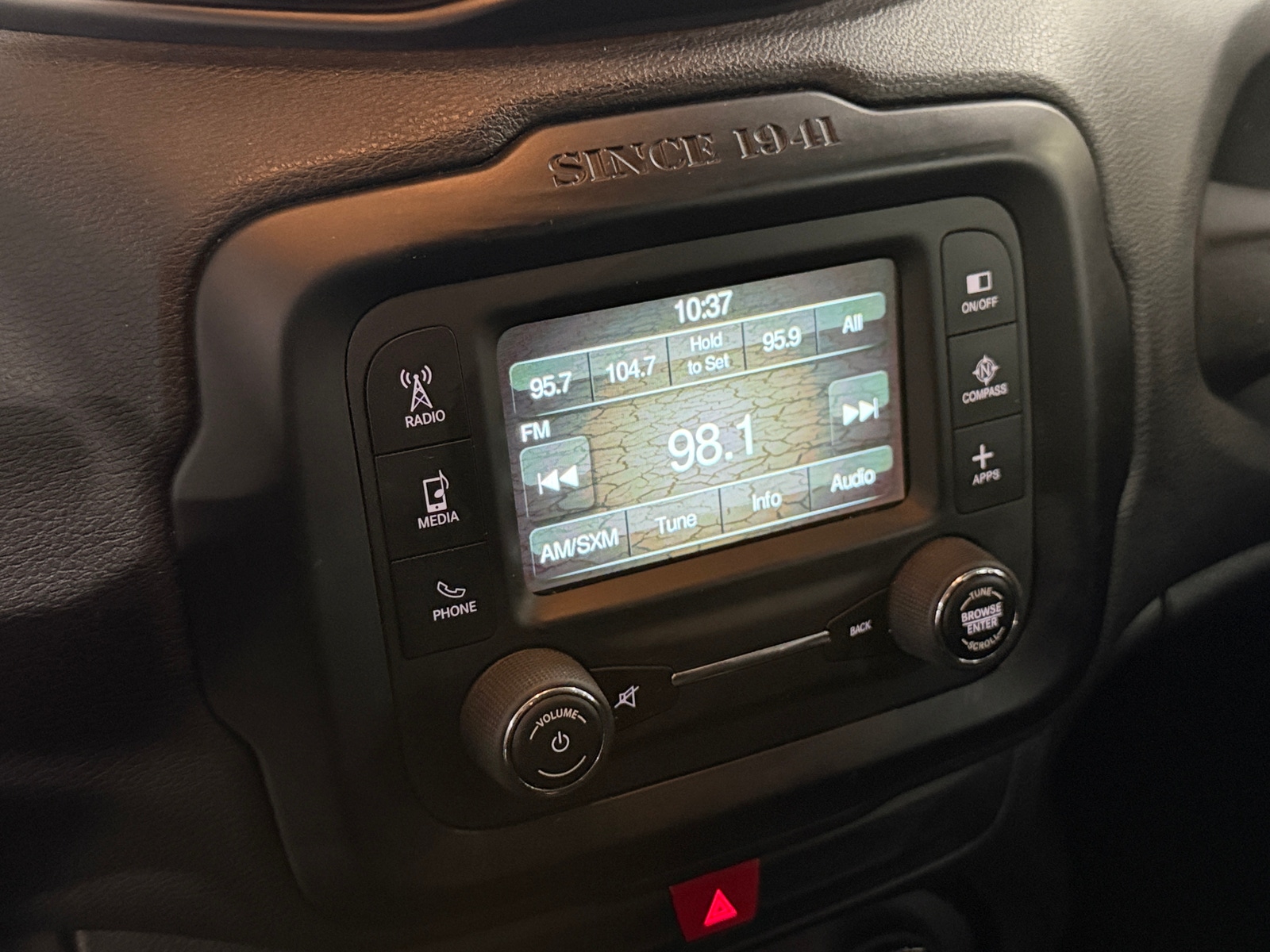 Thumbnail: 2017 Jeep Renegade - 4