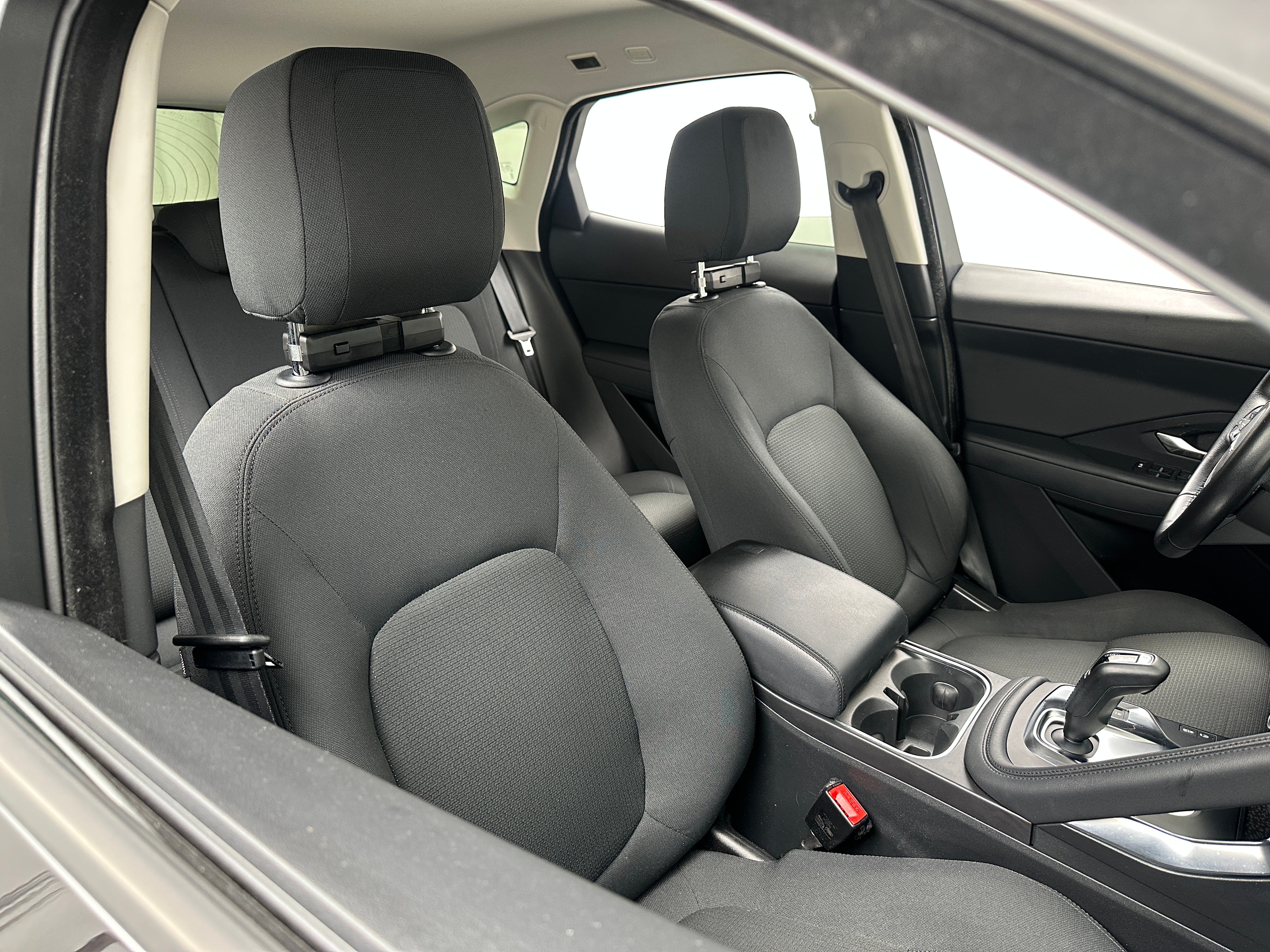 2019 Jaguar E-PACE Base