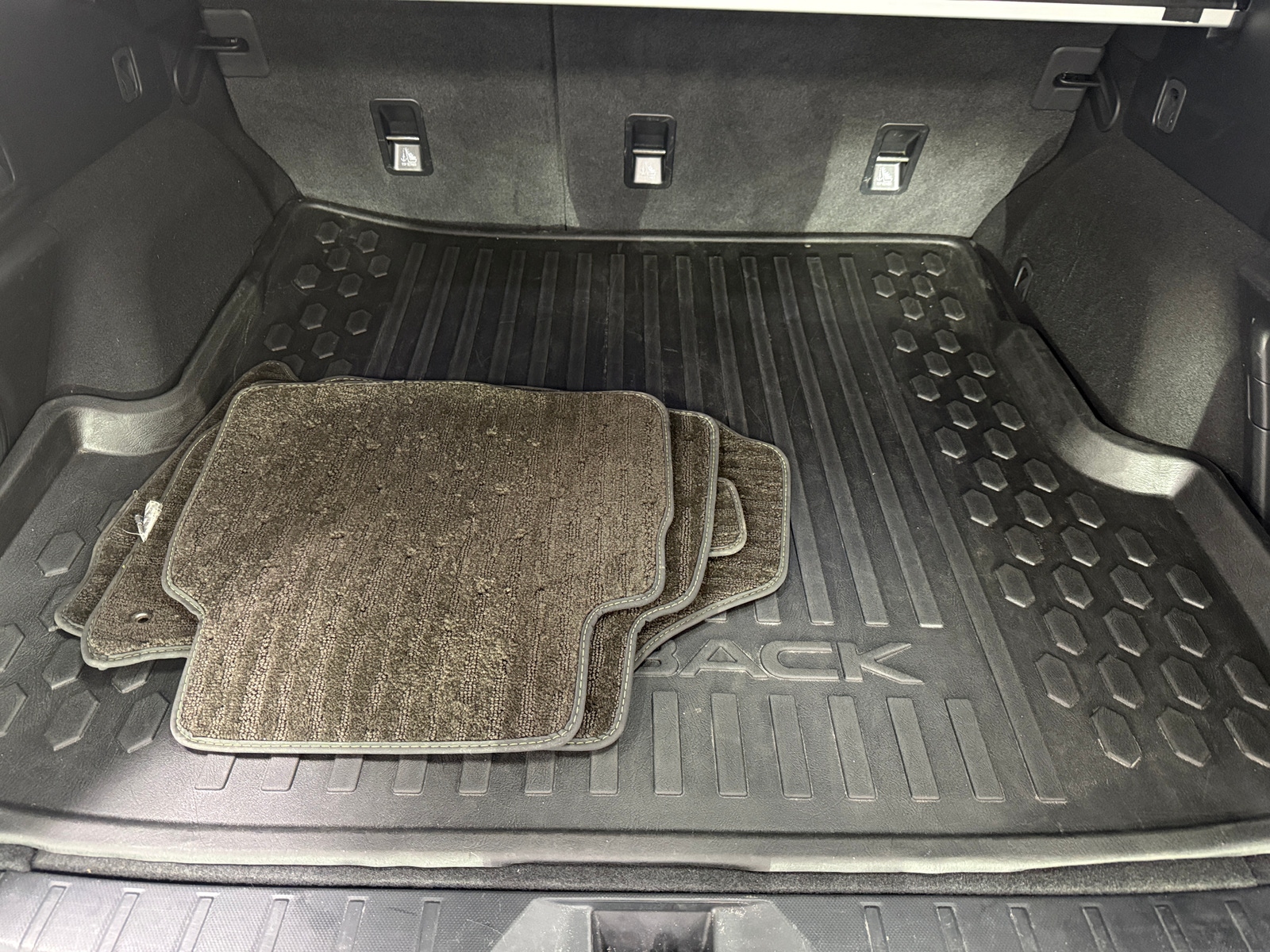 Thumbnail: 2025 Subaru Outback - 6