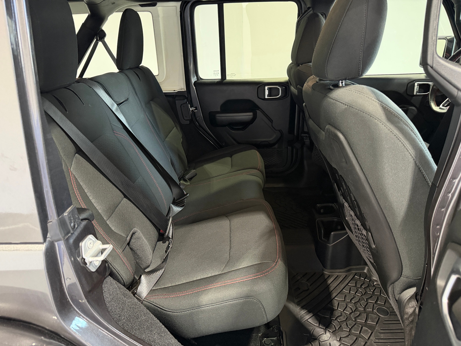Thumbnail: 2020 Jeep Wrangler - 6