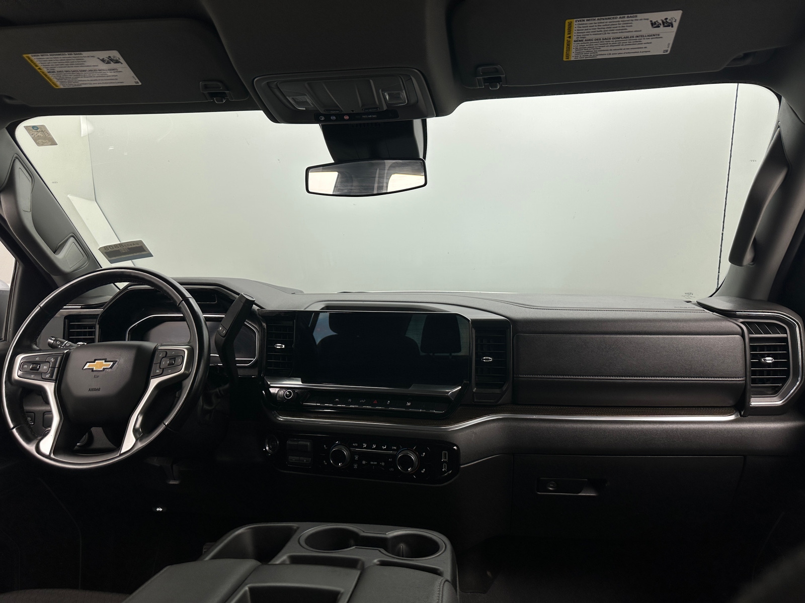 Thumbnail: 2025 Chevrolet Silverado 1500 - 3