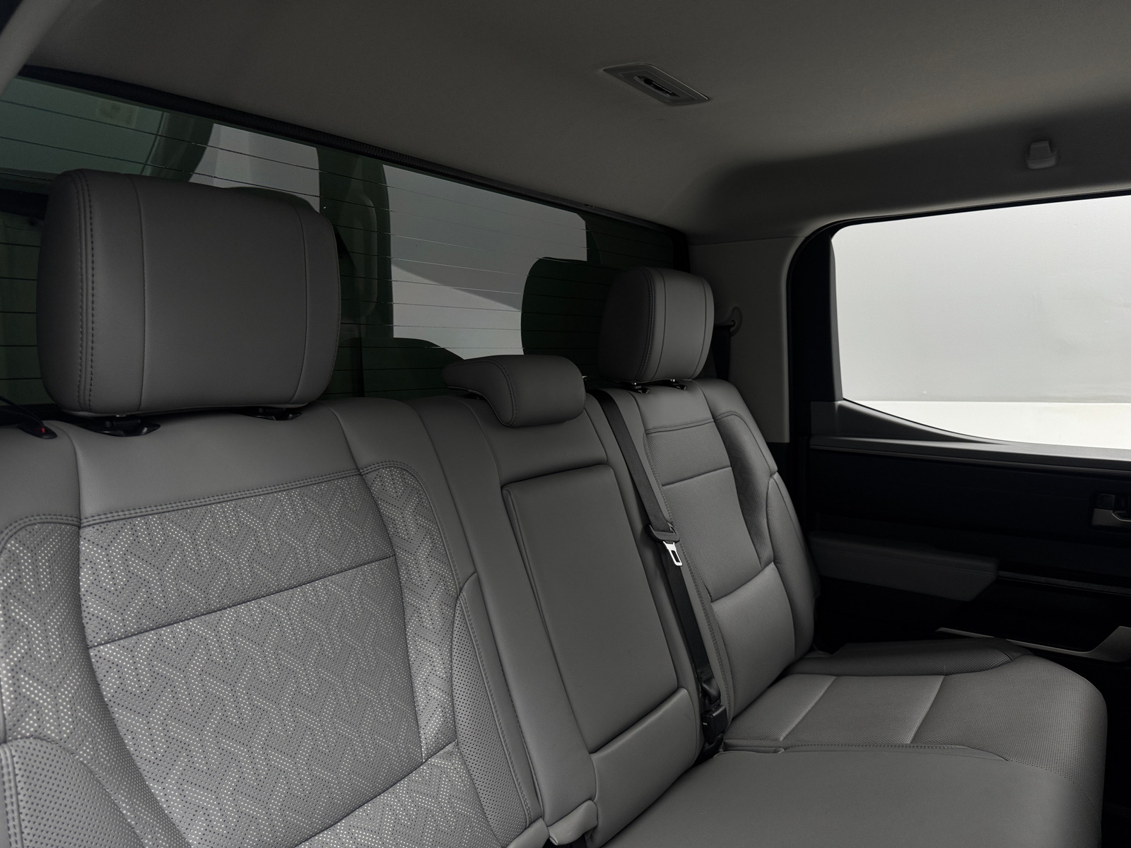 Thumbnail: 2023 Toyota Tundra - 6