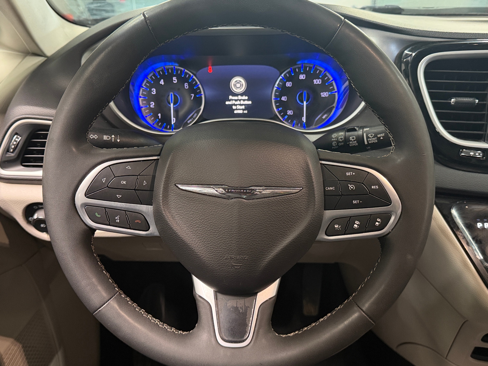 Thumbnail: 2024 Chrysler Pacifica - 4
