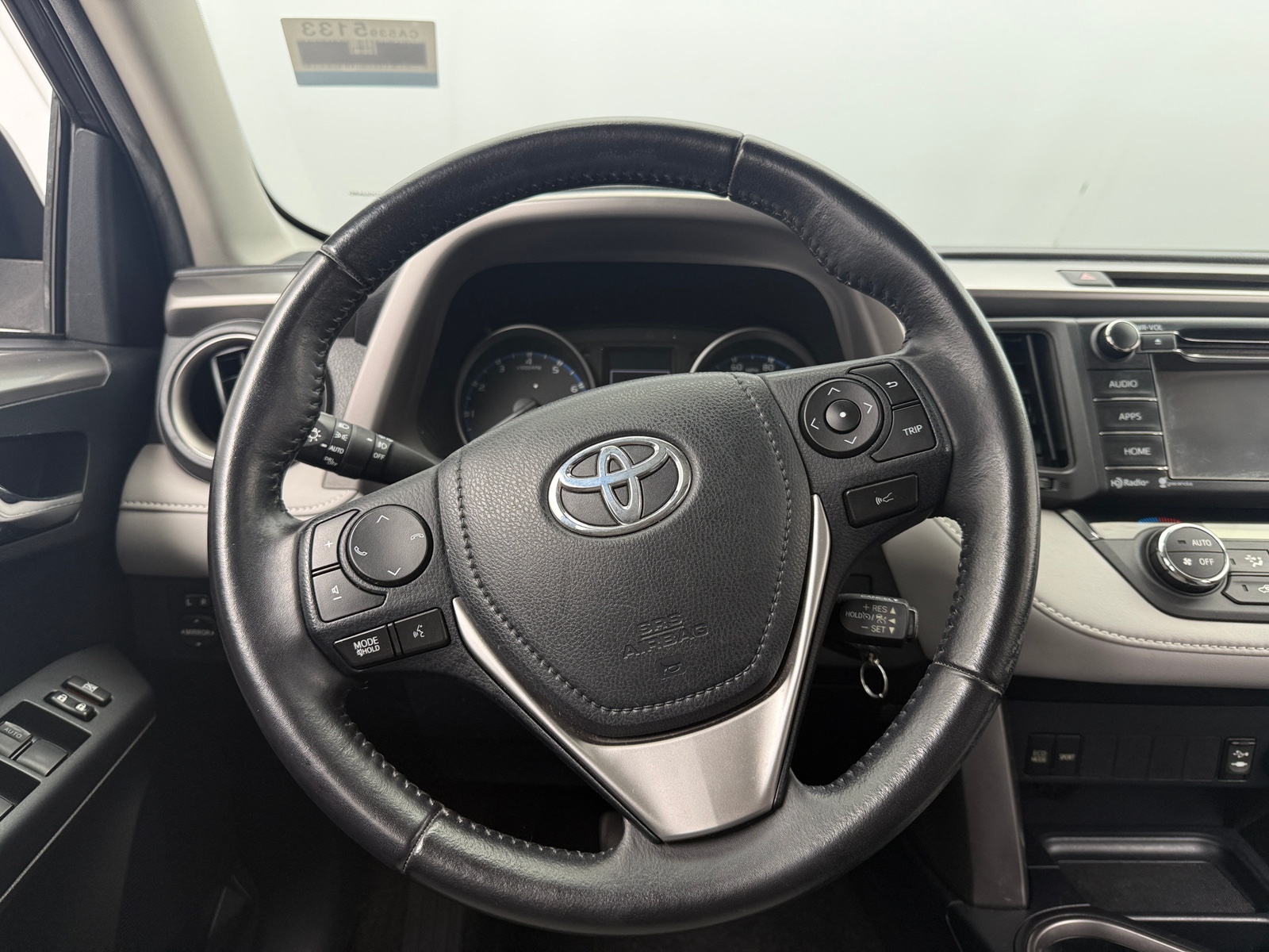 Thumbnail: 2017 Toyota RAV4 - 5