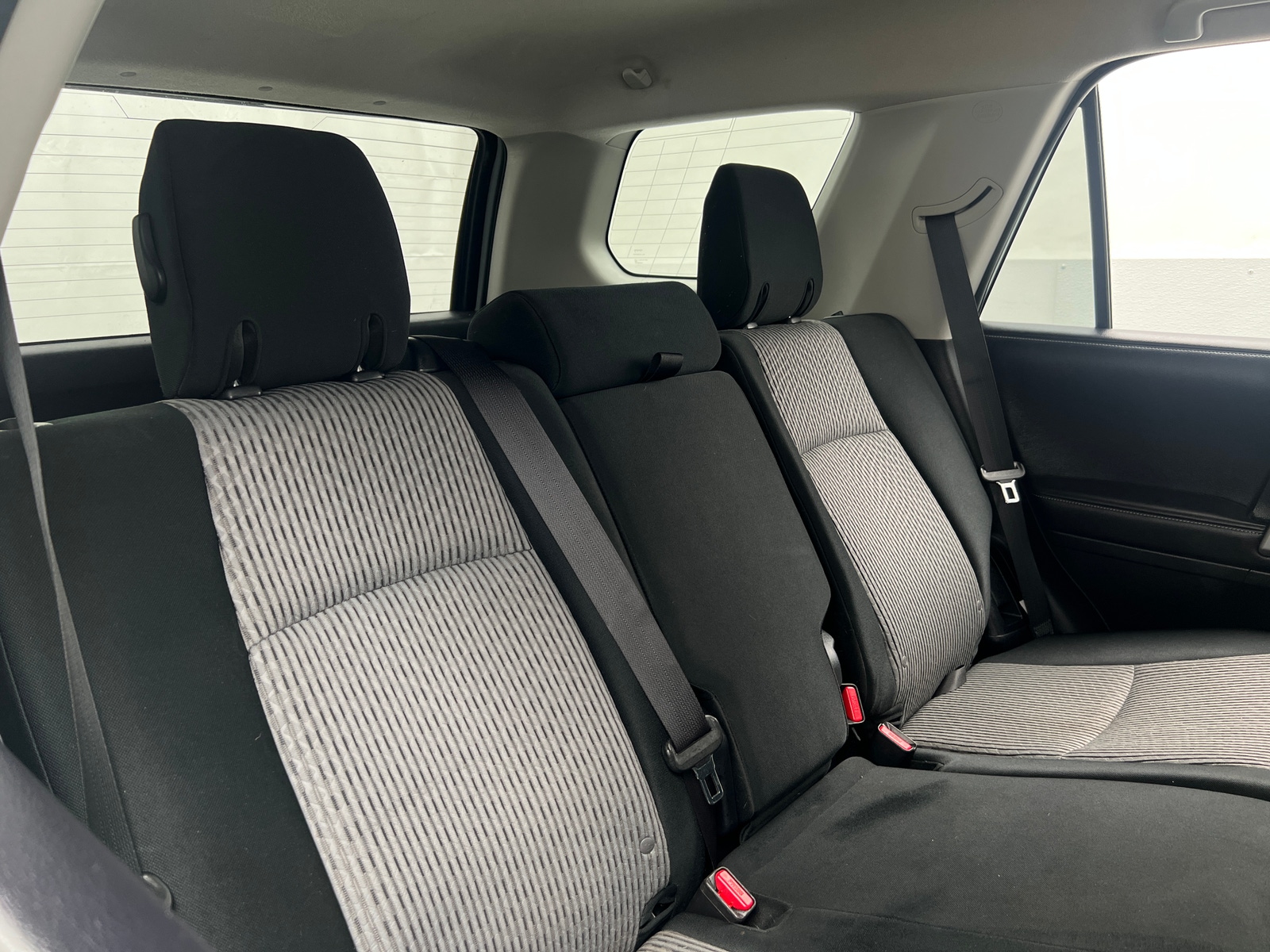 Thumbnail: 2016 Toyota 4Runner - 6