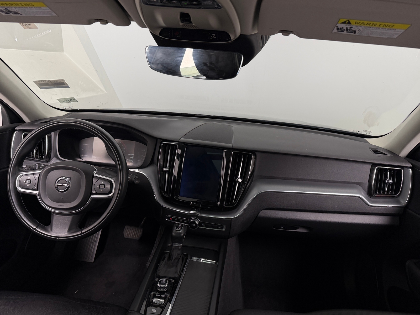 Thumbnail: 2019 Volvo XC60 - 2
