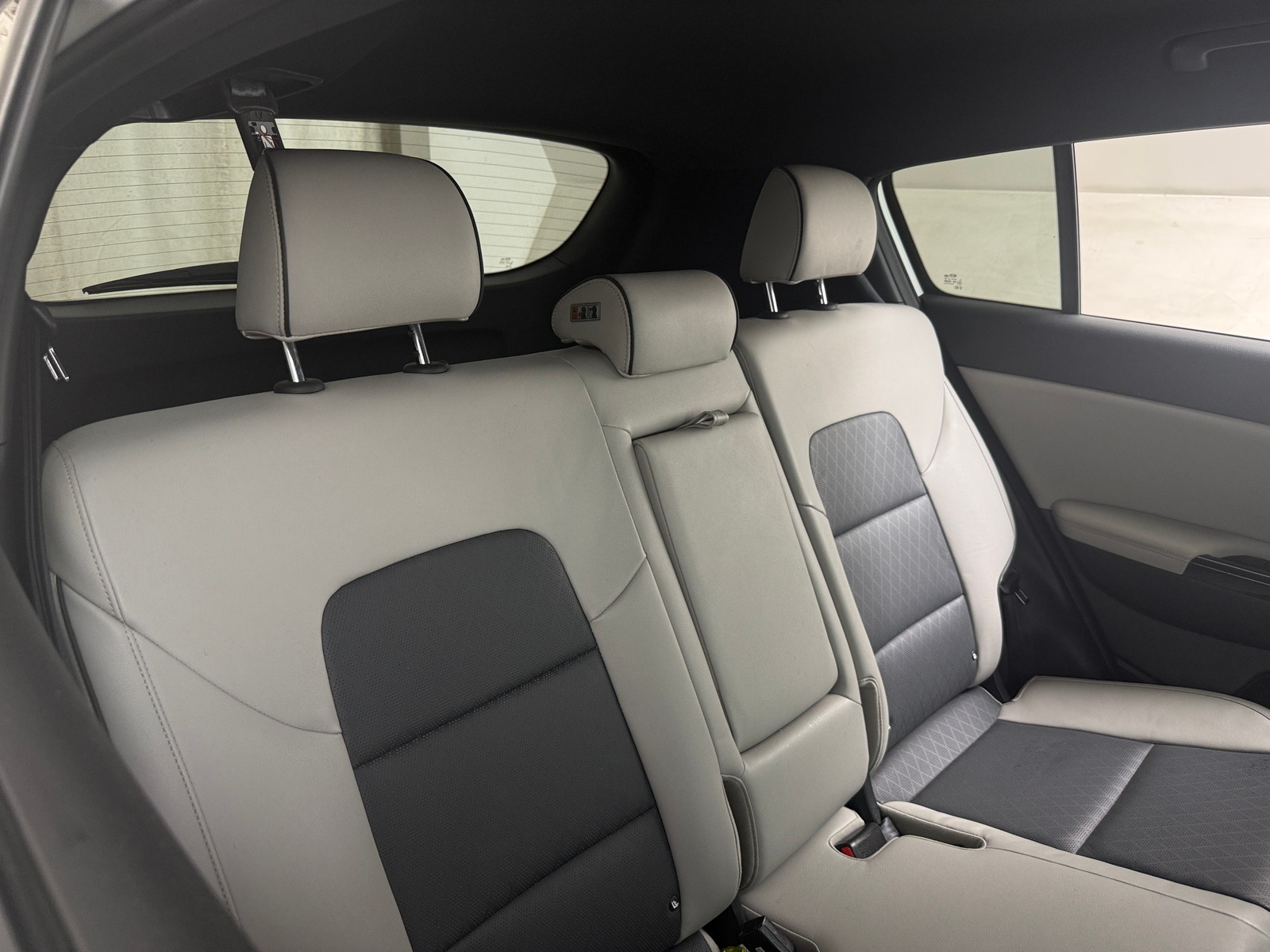 Thumbnail: 2019 Kia Sportage - 5