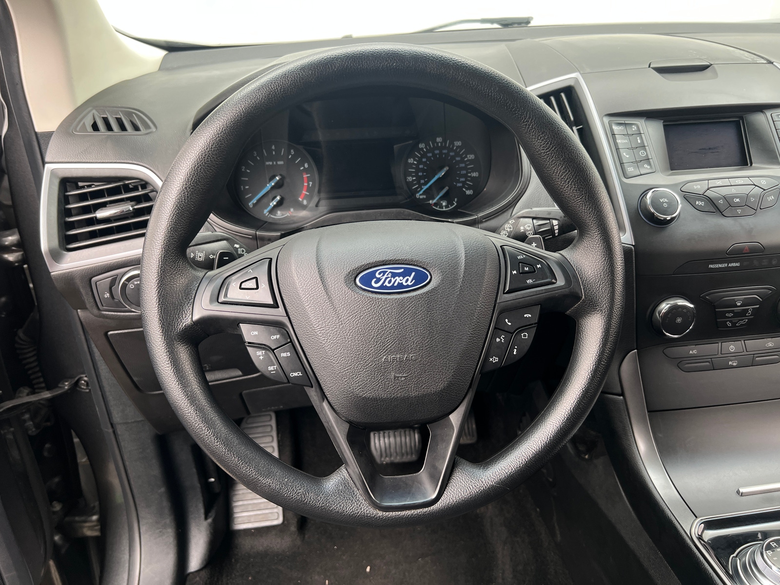 Thumbnail: 2019 Ford Edge - 5