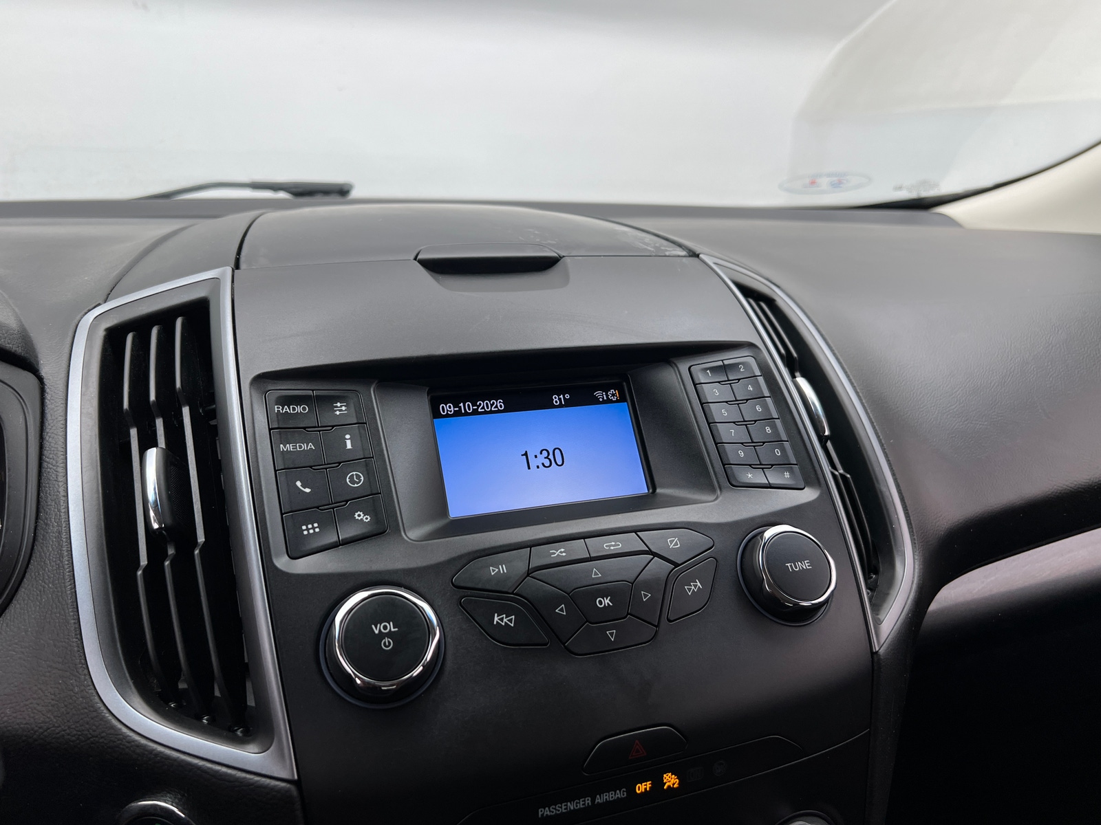 Thumbnail: 2019 Ford Edge - 4