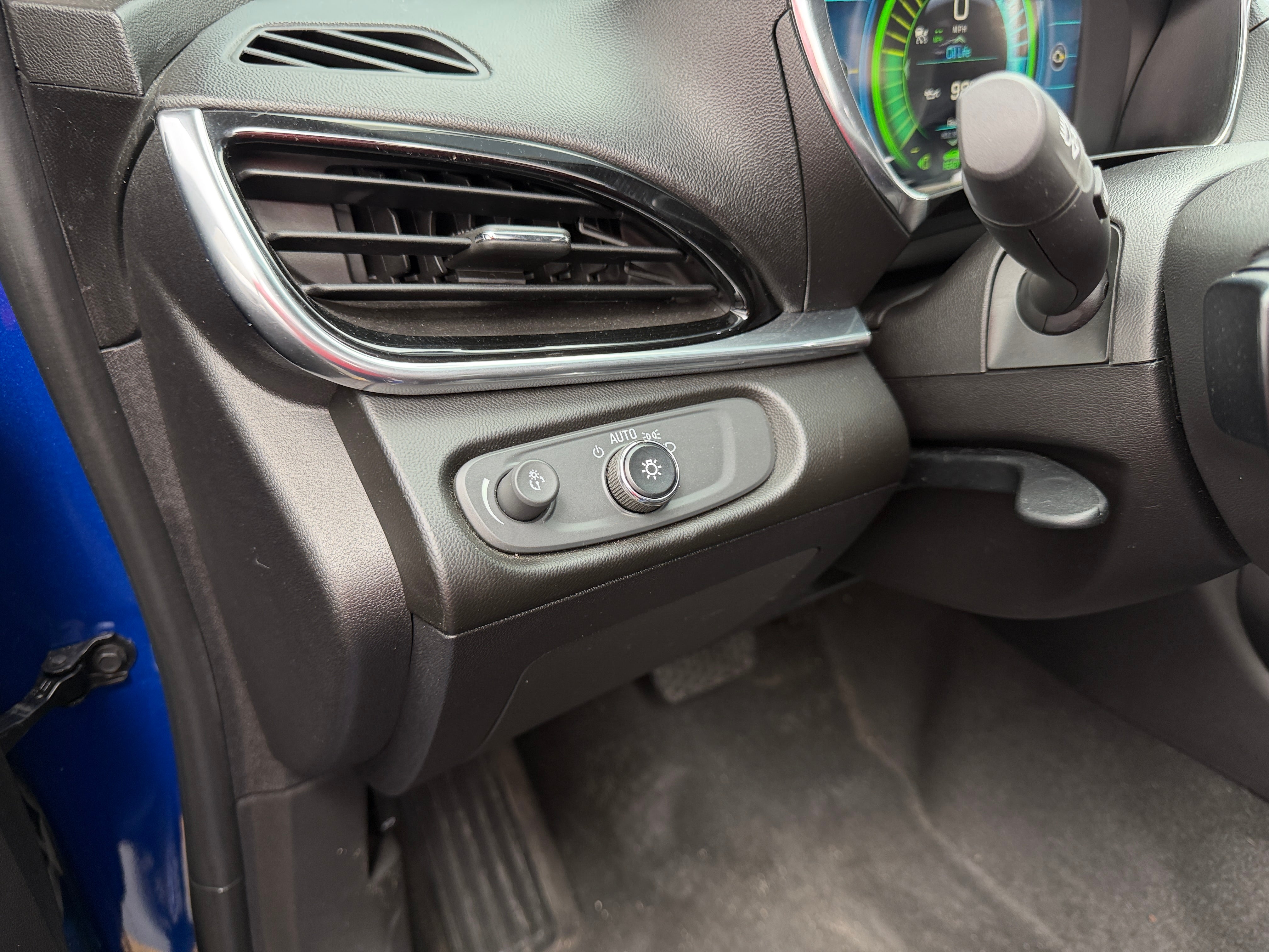 2017 Chevrolet Volt Premier - Photo 4