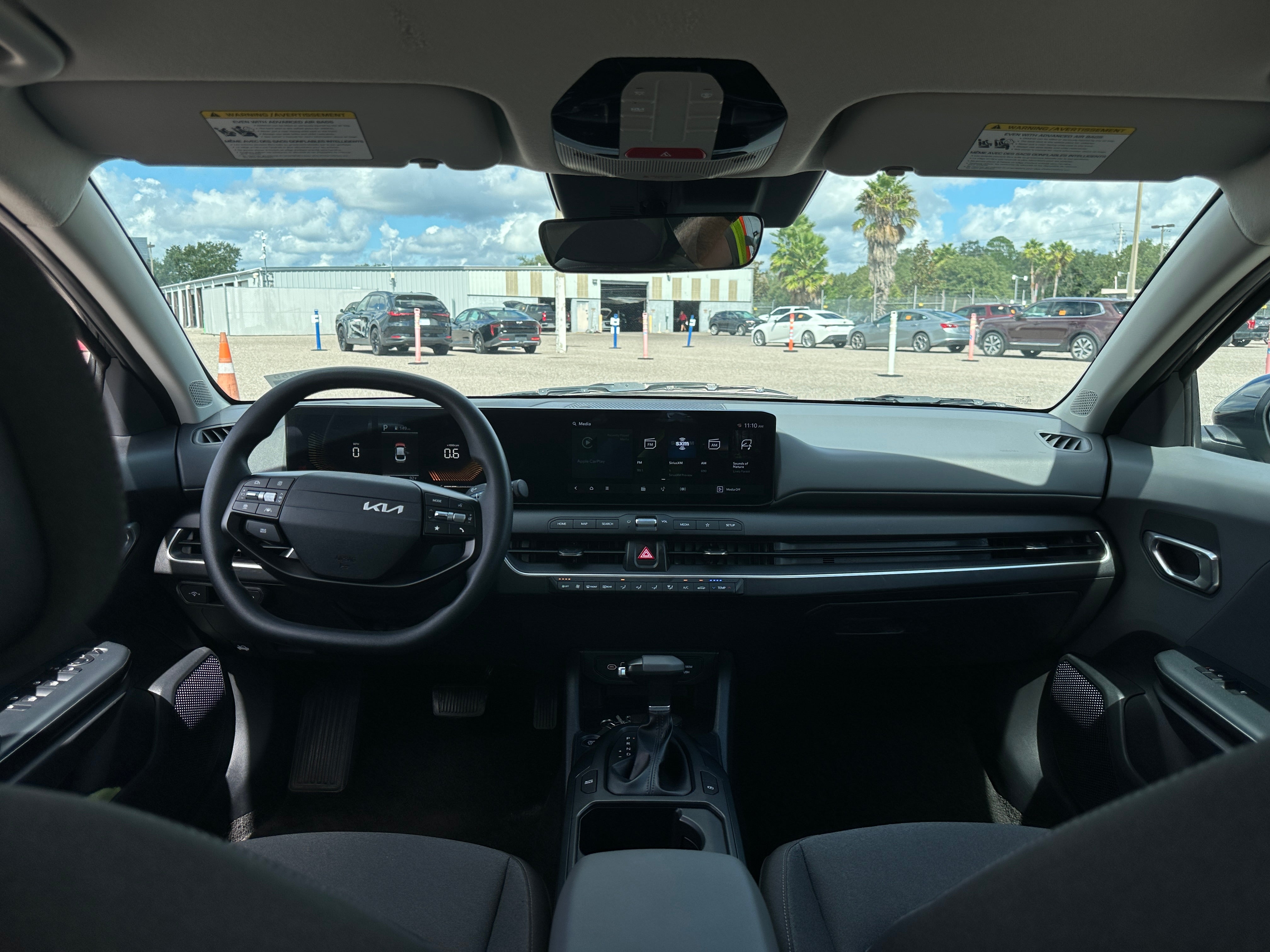 2025 Kia K4 LXS - Photo 3