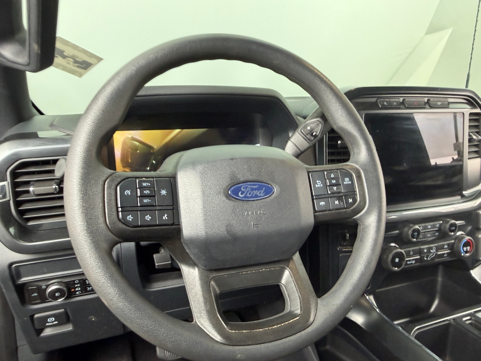 Thumbnail: 2024 Ford Econoline - 5