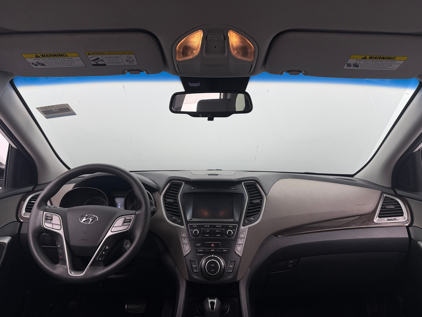 Thumbnail: 2019 Hyundai Santa Fe - 3