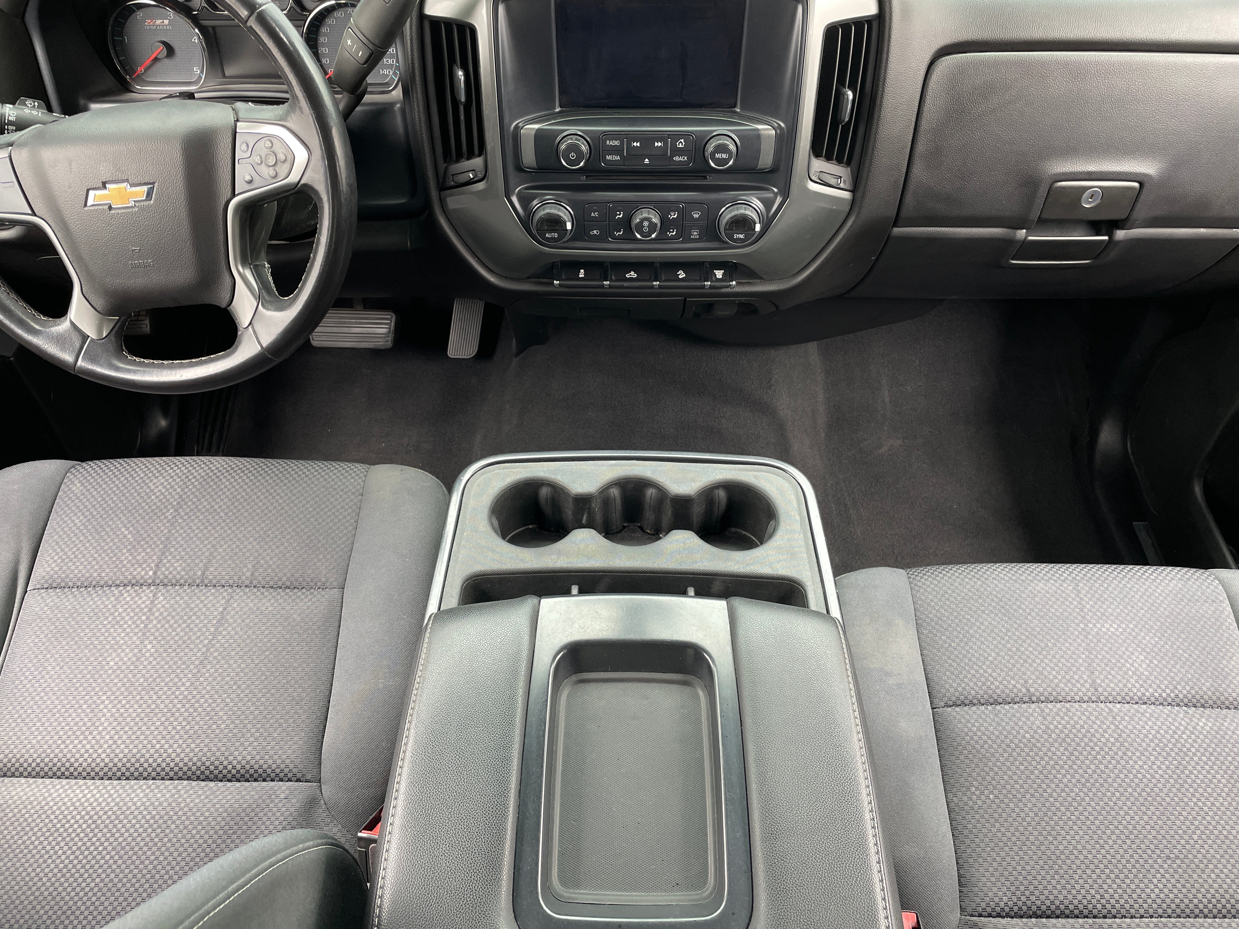 2019 Chevrolet Silverado 2500HD LT - Photo 9