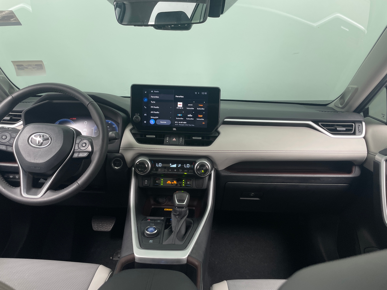 Thumbnail: 2024 Toyota RAV4 - 2