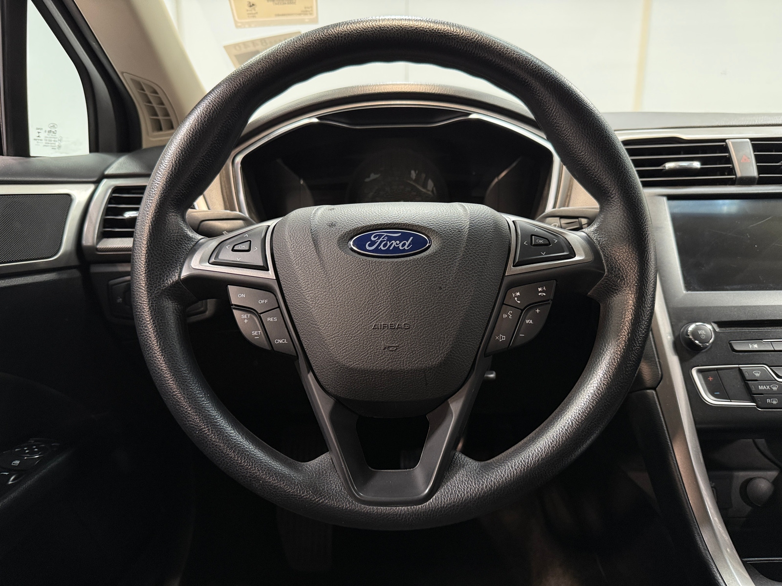 Thumbnail: 2017 Ford Fusion - 5