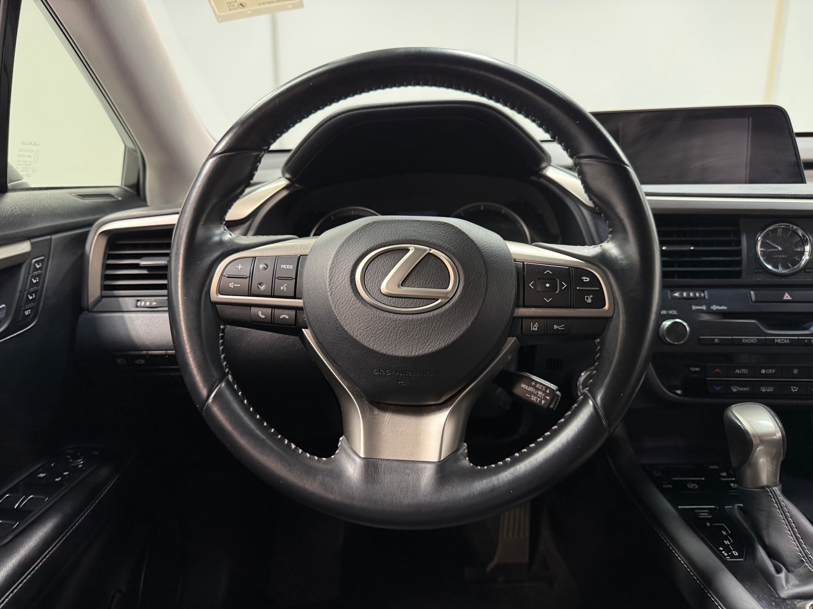 Thumbnail: 2018 Lexus RX - 5