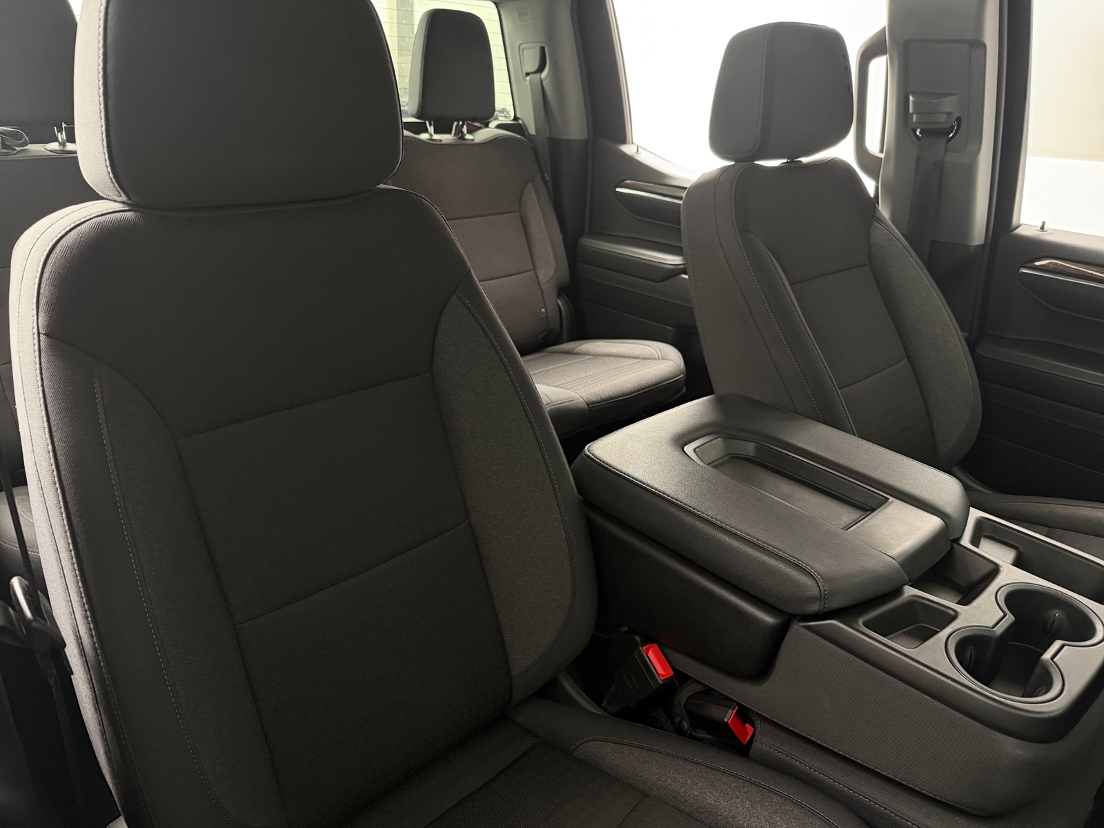 Thumbnail: 2024 Chevrolet Silverado 1500 - 2