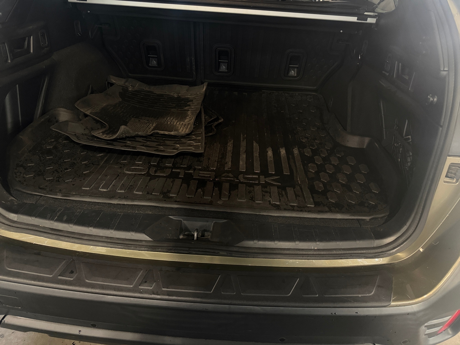 Thumbnail: 2021 Subaru Outback - 6