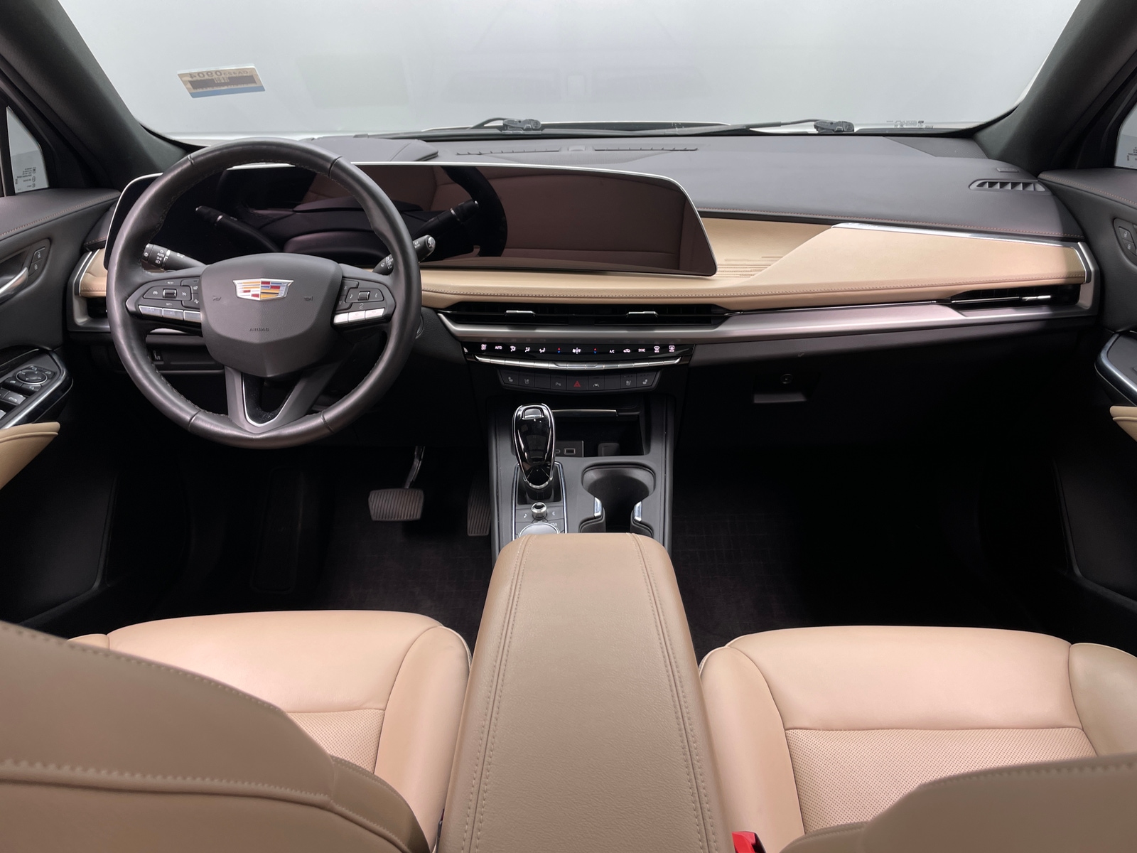 Thumbnail: 2024 Cadillac XT4 - 2