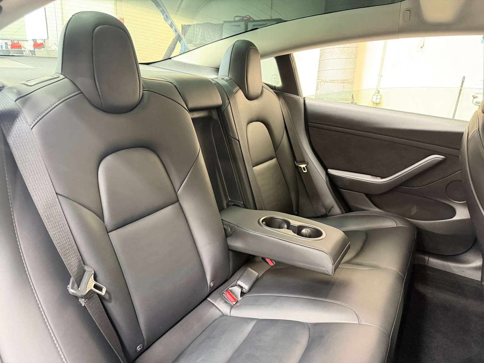 Thumbnail: 2022 Tesla Model 3 - 5