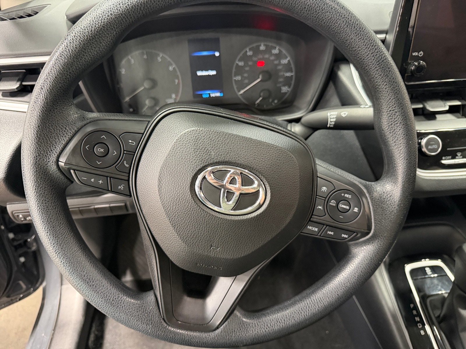 Thumbnail: 2023 Toyota Corolla - 5