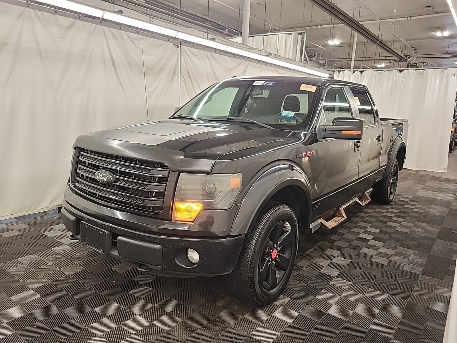 2014 Ford F-150 4WD Supercrew 157" FX4