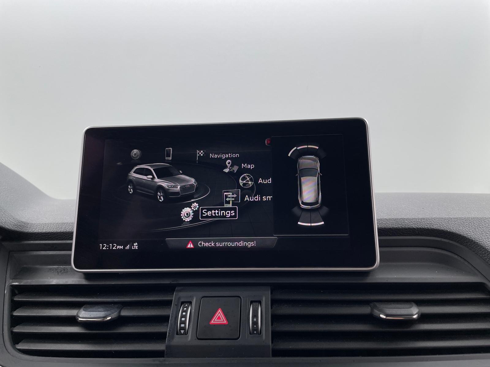 Thumbnail: 2020 Audi Q5 - 4