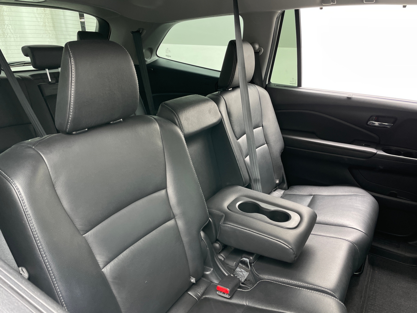 Thumbnail: 2019 Honda Pilot - 6