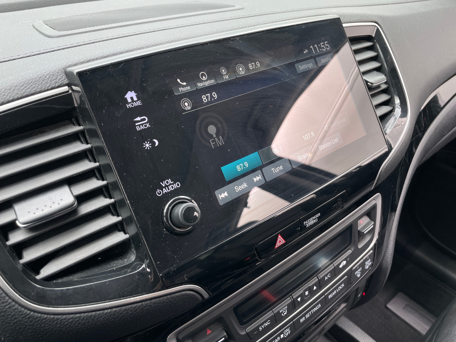 Thumbnail: 2019 Honda Pilot - 4