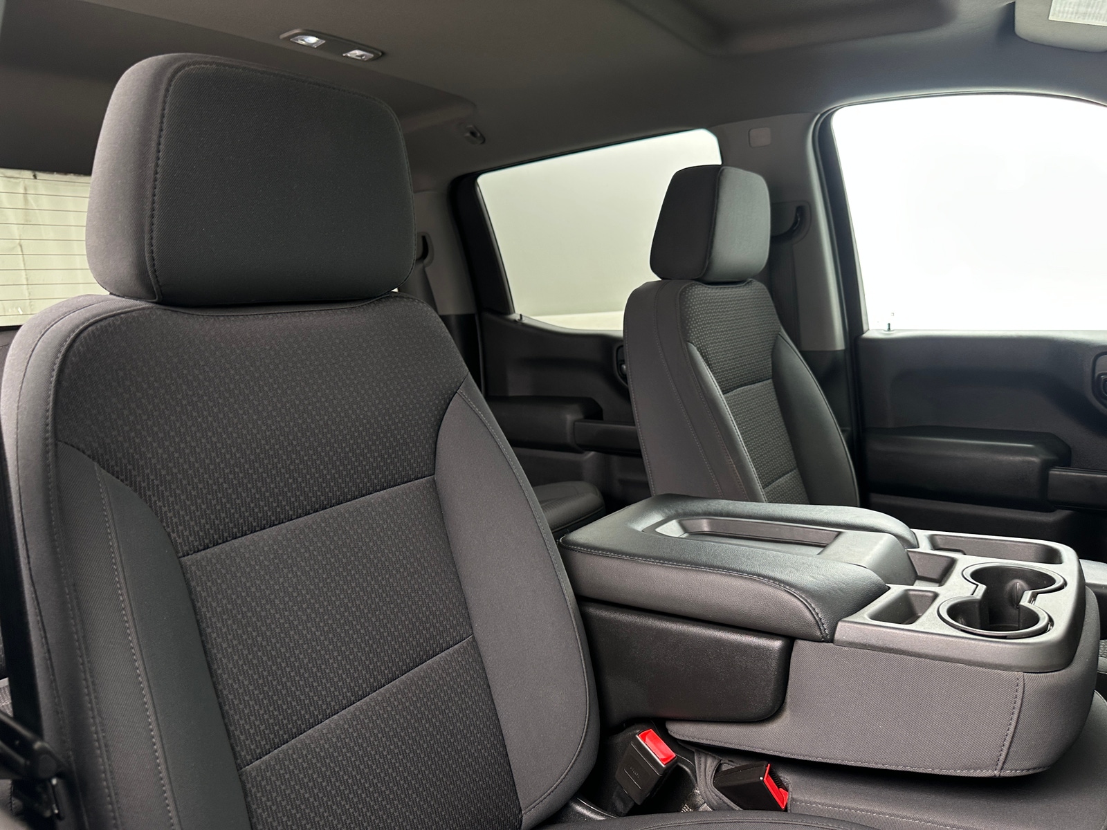 Thumbnail: 2020 Chevrolet Silverado 1500 - 2