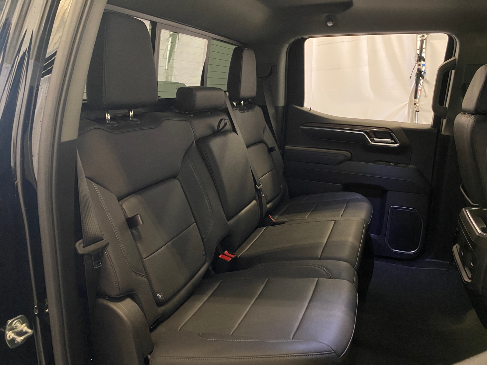 Thumbnail: 2026 Chevrolet Silverado 1500 - 6