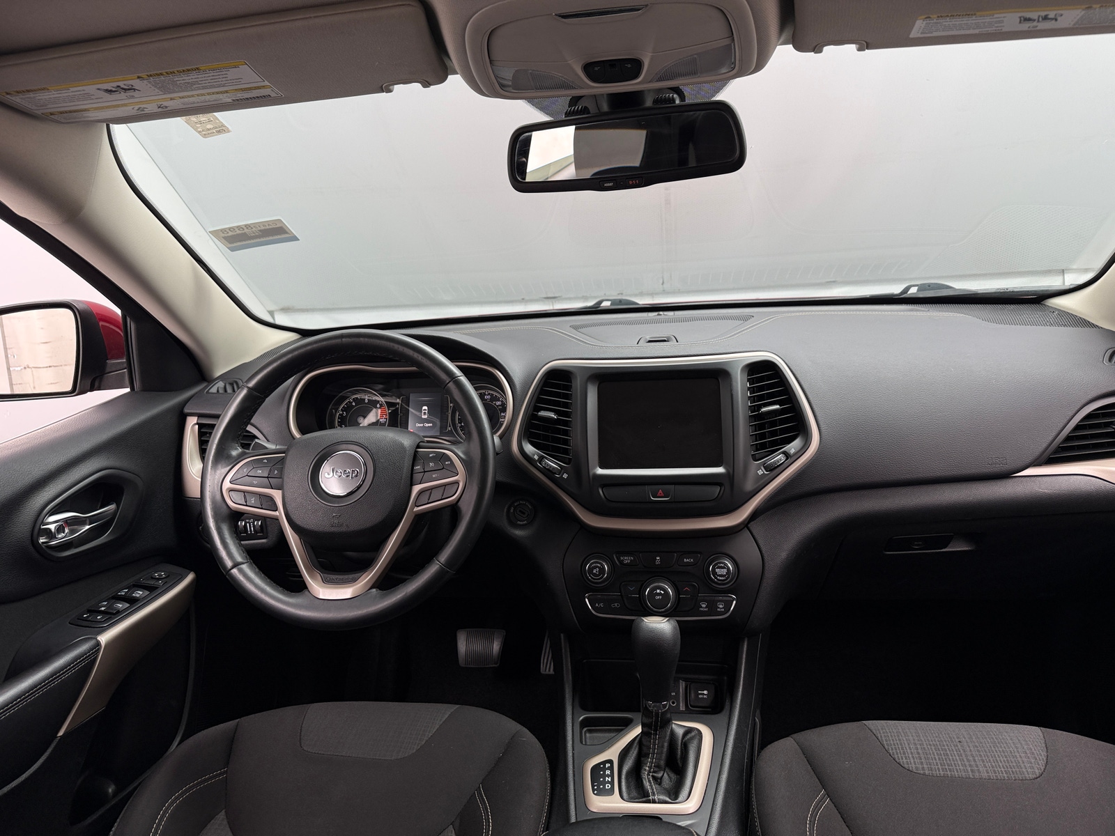 Thumbnail: 2017 Jeep Cherokee - 3