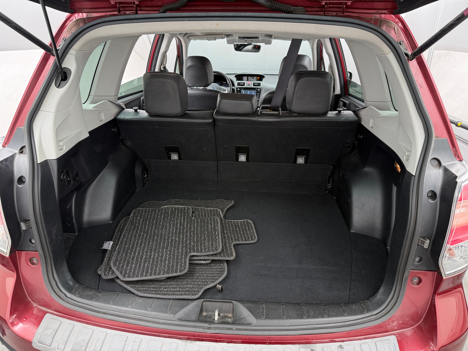 Thumbnail: 2017 Subaru Forester - 6