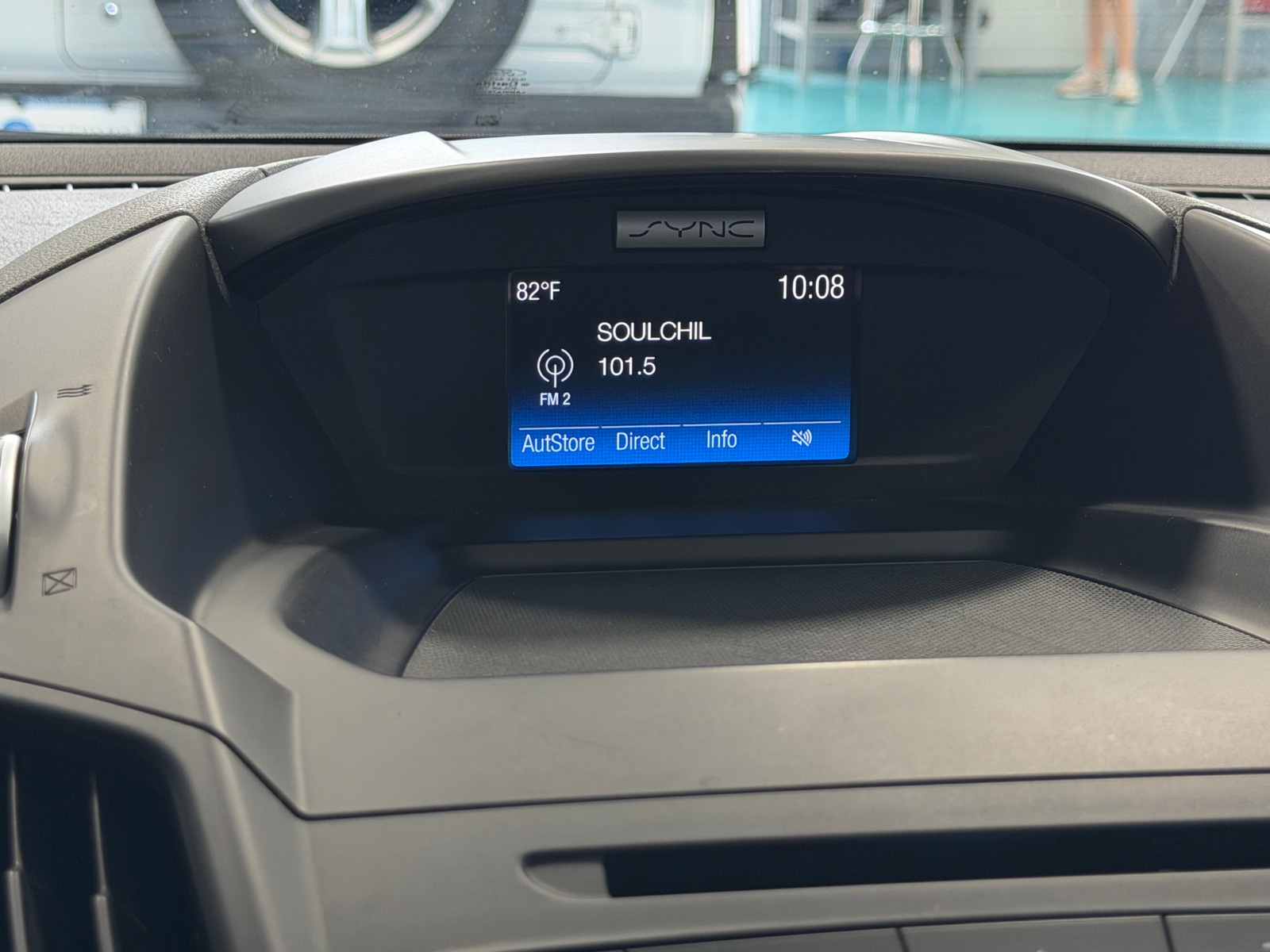 Thumbnail: 2017 Ford Escape - 4