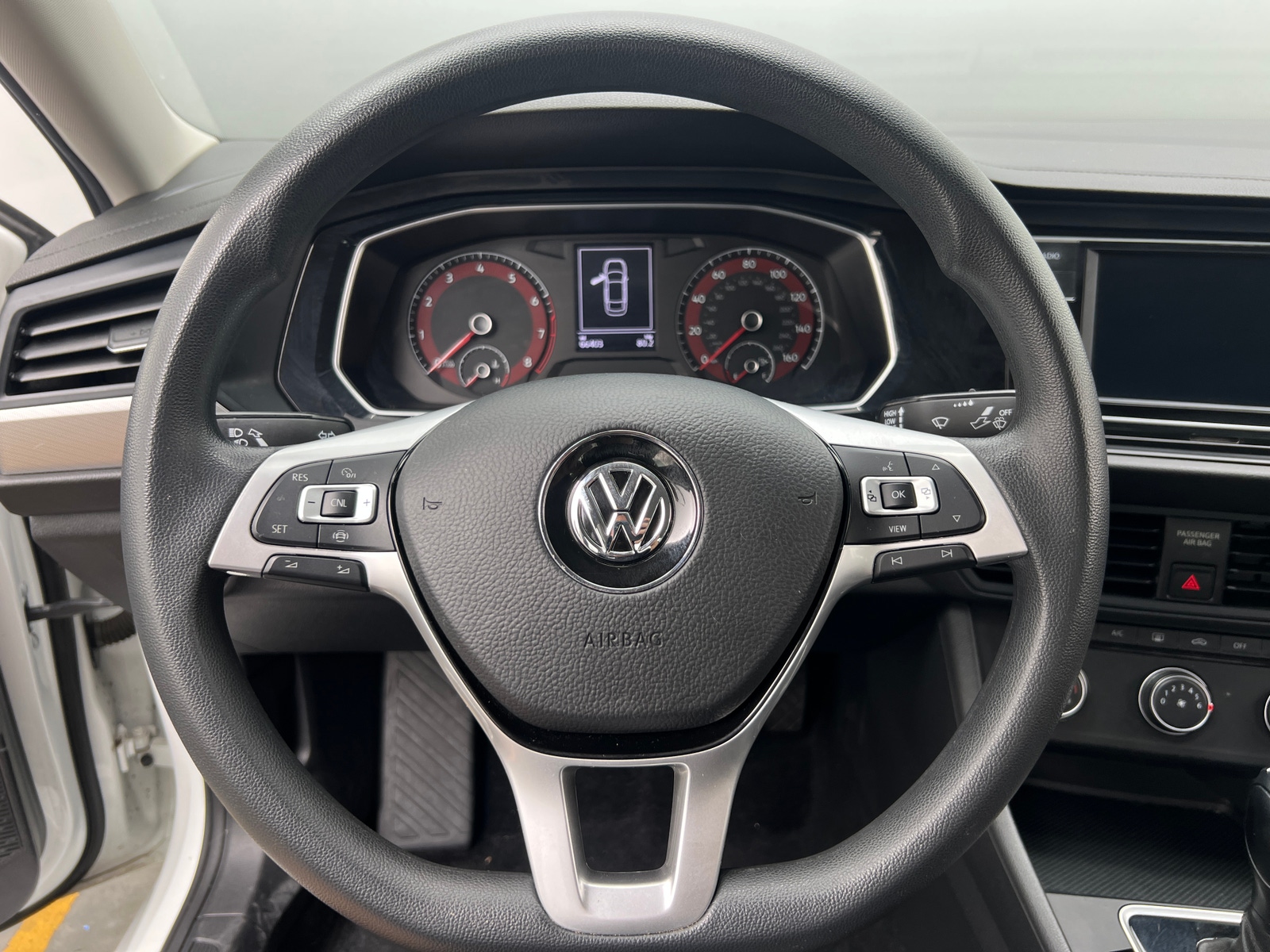 Thumbnail: 2019 Volkswagen Jetta - 5