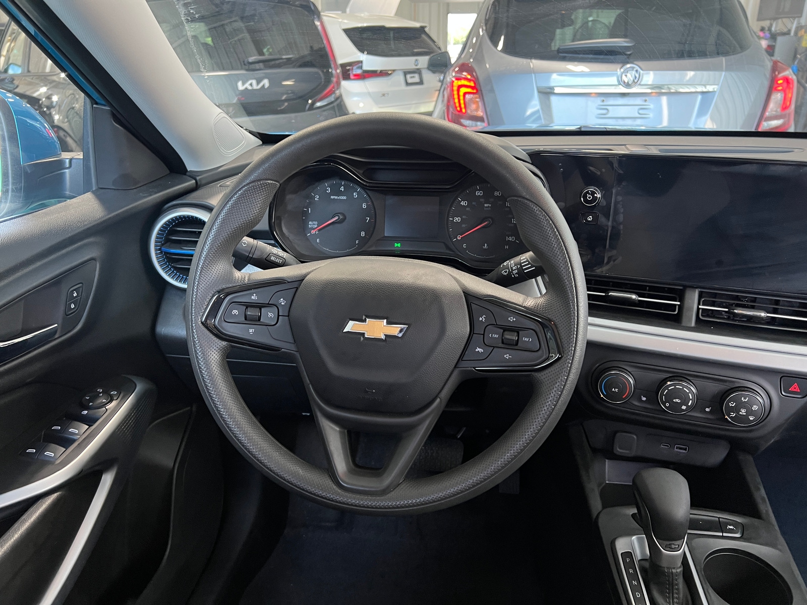 Thumbnail: 2025 Chevrolet Trax - 5