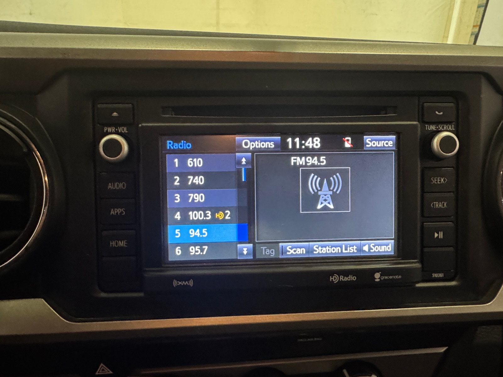 Thumbnail: 2019 Toyota Tacoma - 4